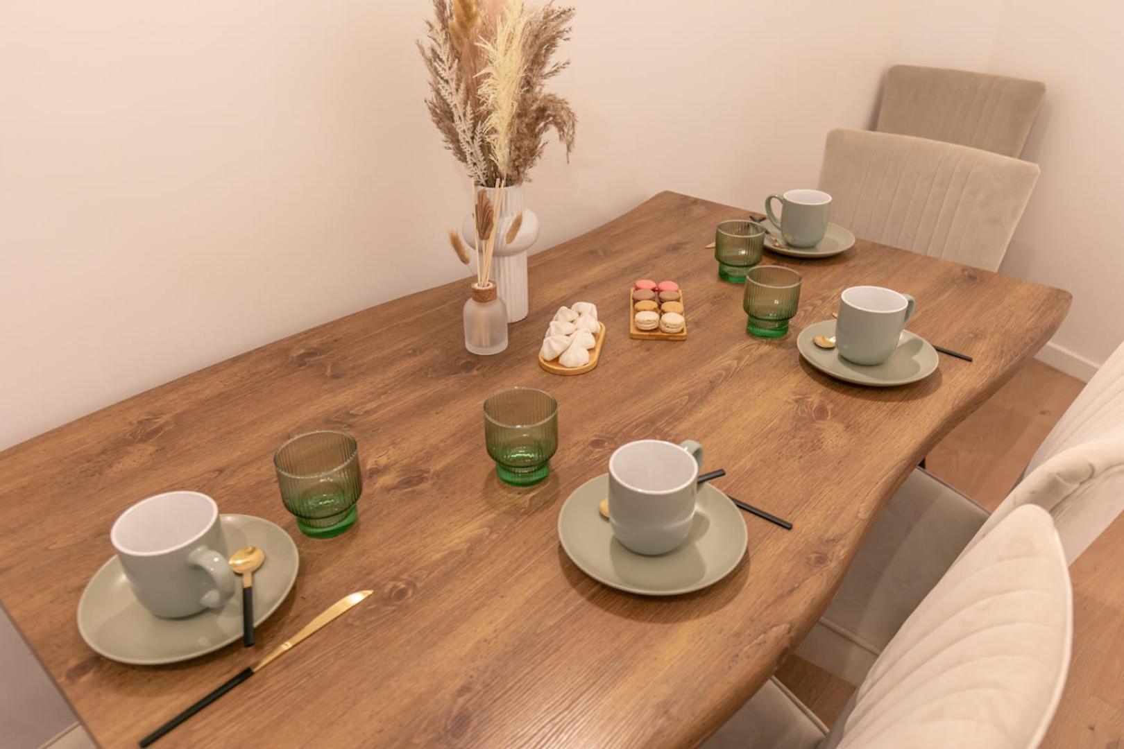 Mba - Courcelles - Splendide Apartment